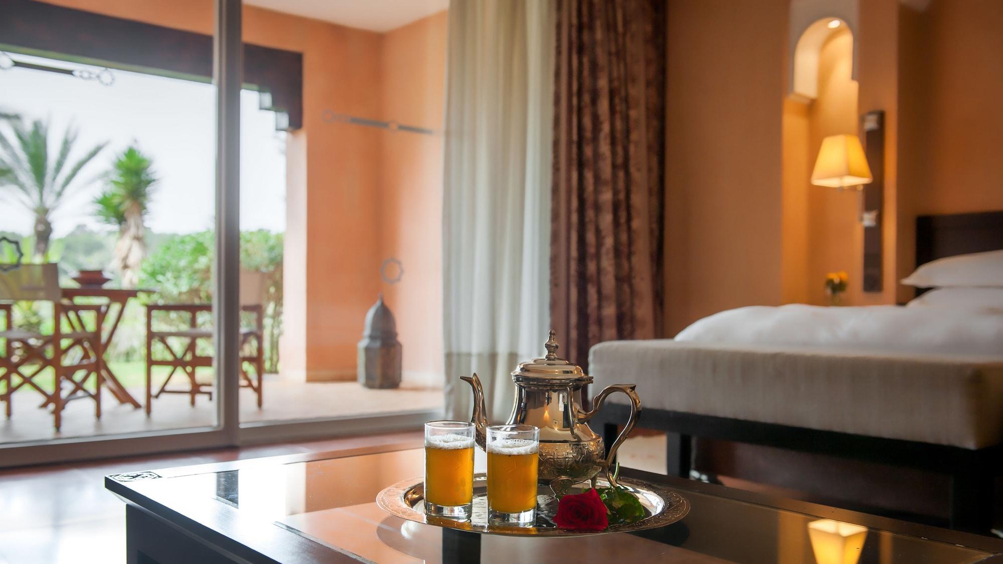 فندق تيكيدا جولف بالاس - ريلاى اند شاتو أغادير المظهر الخارجي الصورة A room at the hotel