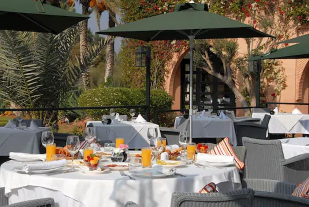 فندق تيكيدا جولف بالاس - ريلاى اند شاتو أغادير المظهر الخارجي الصورة The hotel's restaurant